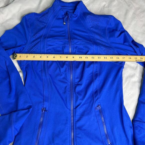 Tangerine Women’s Full Zip Athletic Jacket Blue Laser Cut Thumbholes Size Small - Picture 8 of 10